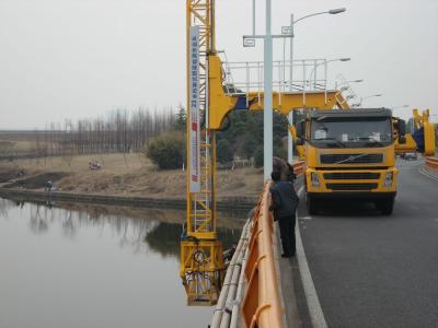 Caminhão da inspeção da ponte de VOLVO 8x4
