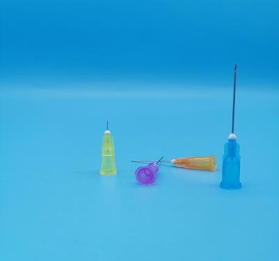 Light Yellow Disposable Dental Syringes Side Hole Out Diameter 2.7mm 12G