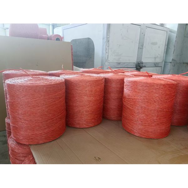Orange Yellow PP Baler Twine Featuring 380KGF Tensile Strength and 1-2 Years Acceptable Life Strong Bale Binding Material