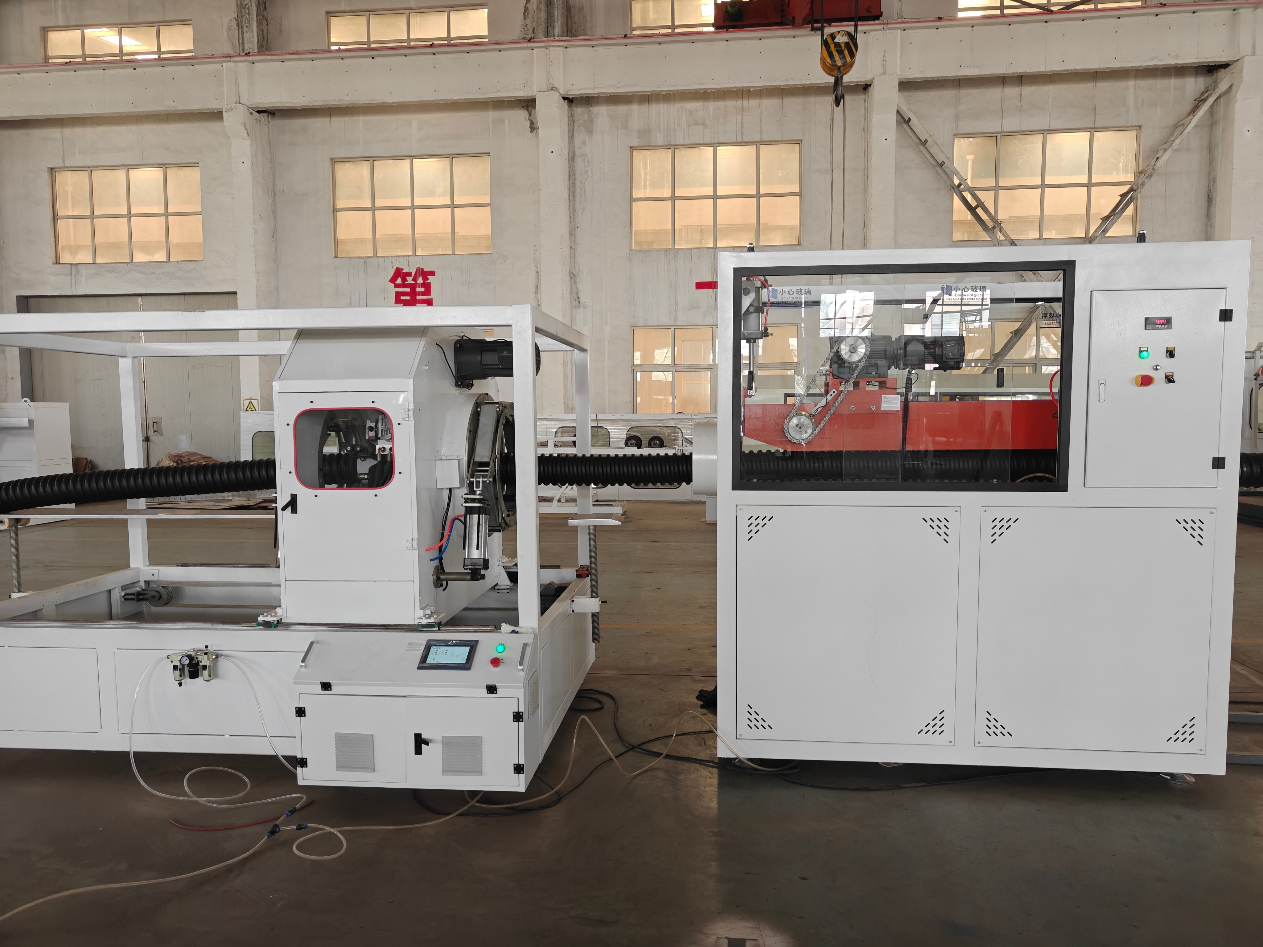 Double Wall Corrugated Pipe Extrusion Line Including Helical Gear Type and Max Pipe Diameter 1600mm Designed for Pipe Production