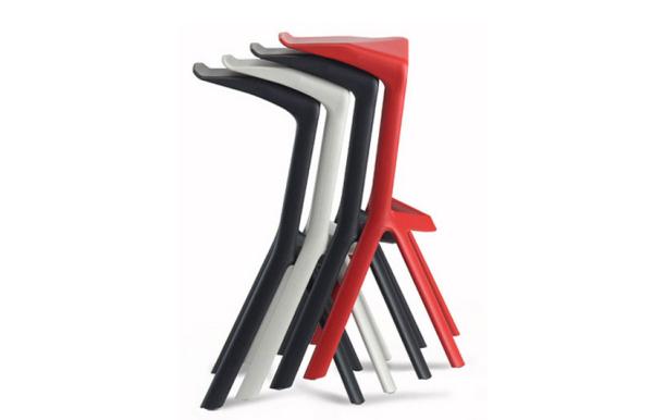 Shark shape Nordic stylist Denmark fashionable individual character is recreational plastic chair bar stool