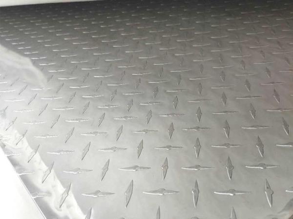 Pointer Pattern Bright Surface Checkered Aluminum Plate 1050 3003 Aluminum Tread Plate