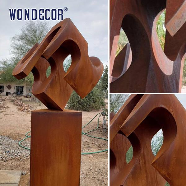 Внешний сад Металлическое искусство Инопланетяне Геометрия Противоустойчивая к погодным условиям Стальная скульптура