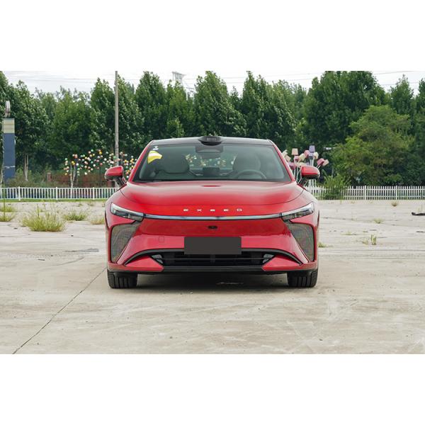 Xingtu Star Era ES Energy es un coche eléctrico de cuatro ruedas con una potencia máxima de 353 kW y una velocidad de carga rápida en 2024.08