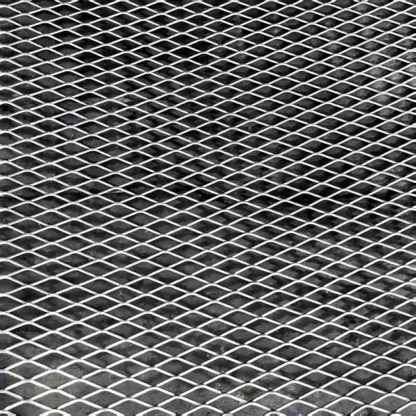 Heavy Duty Low Carbon Steel Metal Walkway Mesh 2-8mm Expanded Galvanized Steel Mesh