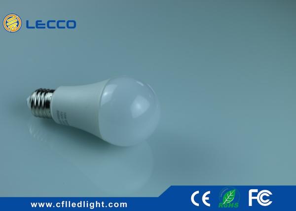 Warm White Led Bulbs 9 Watt , E27 Led House Bulbs For Hallway 100 LM / W