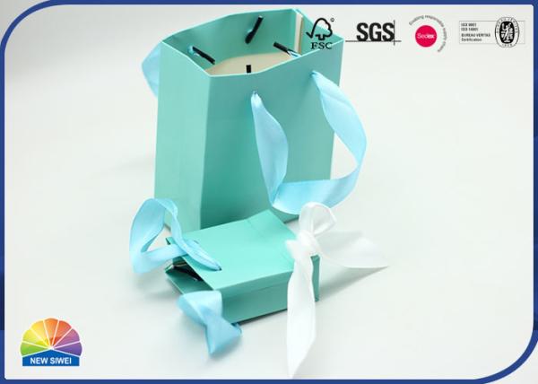 Poignée de Matte Lamination With Blue Silk de sac de cadeau de papier de couleur de Patone