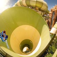 Aqua Park Design Commercial Water Theme Park Equipment for Adult Aqua World Attraction Super Typhon Slide