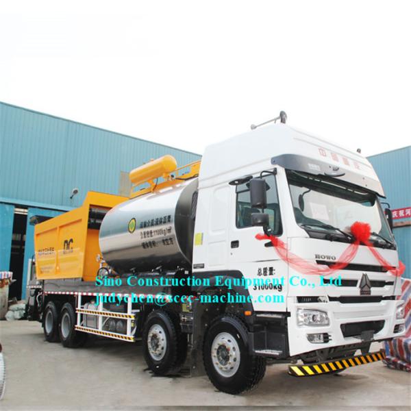 Synchronous Sealing Truck SCEC5168TFCT Asphalt Tank 6m3 For Asphalt Crushed Stone
