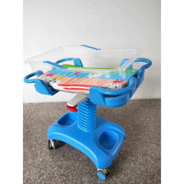 Pesebre ajustable inclinable del bebé del hospital del OEM de las manivelas del ABS dos