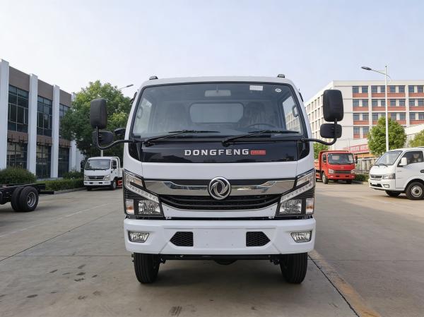 Dongfeng 4WD 5ton Small Dumper Tipper Truck For Engineering Projects