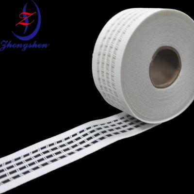 Ceinture d'œufs à mailles perforées durables pour les systèmes de collecte d'œufs de volaille