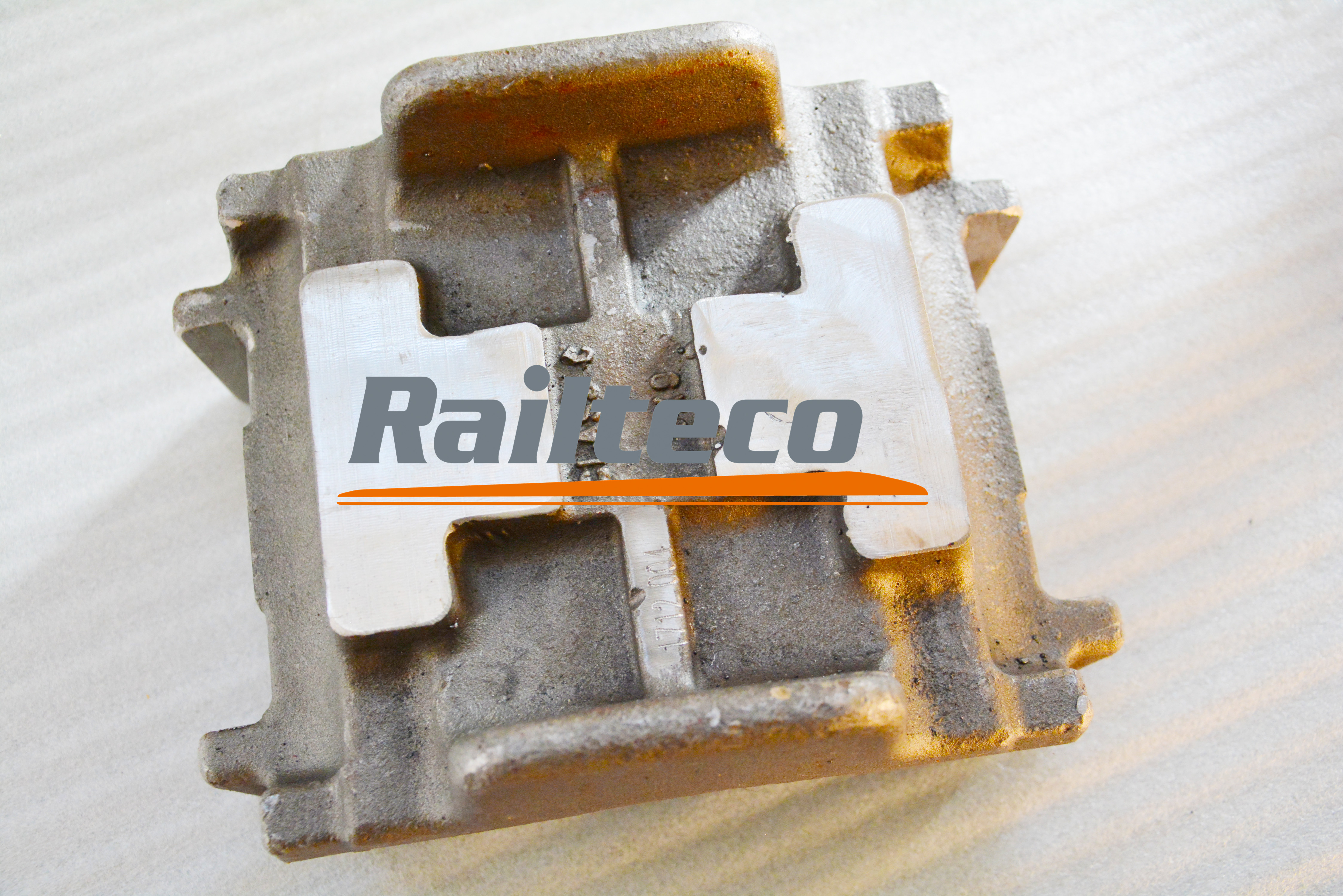 Customized Material Railway Spare Parts , Rail Wagon Parts Bogie Adapter