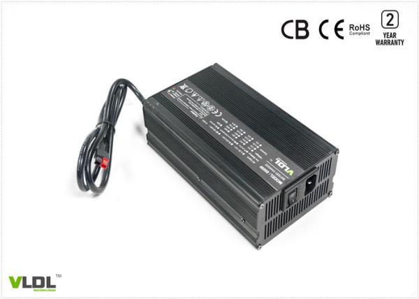 Smart Battery Charger For Electric Golf Cart , 600W 24V 18A Golf Cart Battery Charger