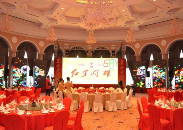 P7.62 SMD Indoor LED Video Wall , Commercial Front Service LED Display