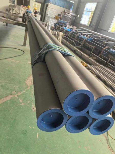 TUYAU ET TUBE EN ACIER ALLIÉ ET ACIER INOXYDABLE