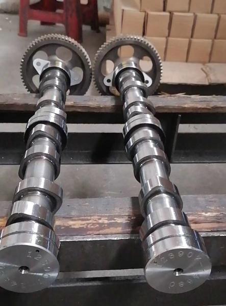 M11 Camshaft 4059893 With Gear Machinery Engine Parts