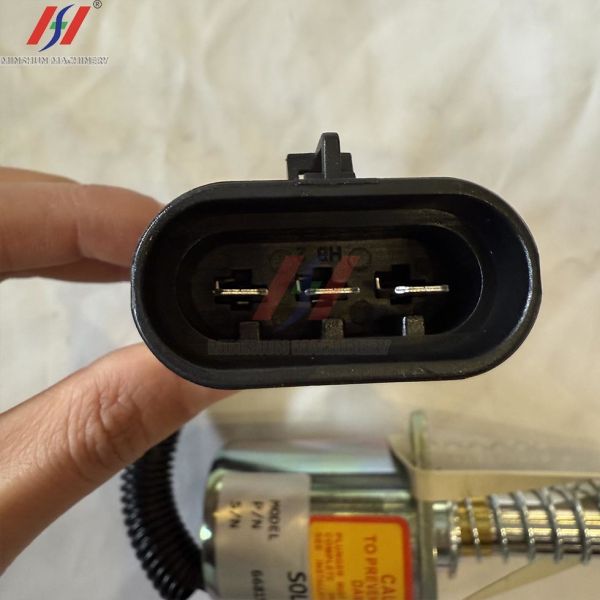 Solenoid Valve 6681512 12V For Bob Loaders (Machinery Accessories)