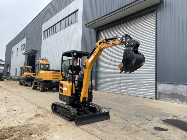 2 Ton Mini Excavator For Home Use 0.07m3 Bucket Capacity
