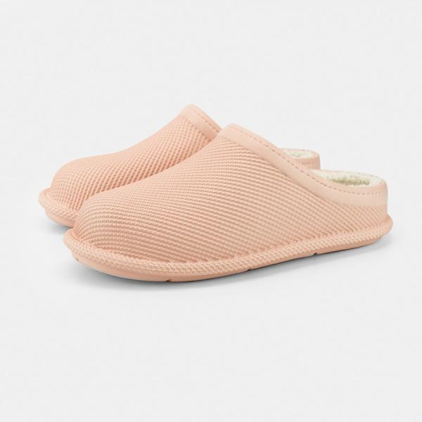 Warm OEM Size 5 Winter Indoor Slippers Wear Resistant For Bedroom