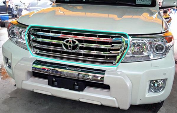 Peças sobressalentes de automóveis Grelha de carro cromada Para Toyota LAND CRUISER FJ200 2008 2012 2014
