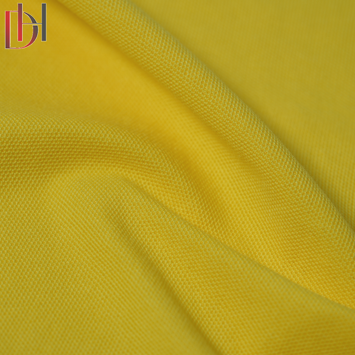 Versatile Blended Pique Knit Textile For Multiple Clothing Styles