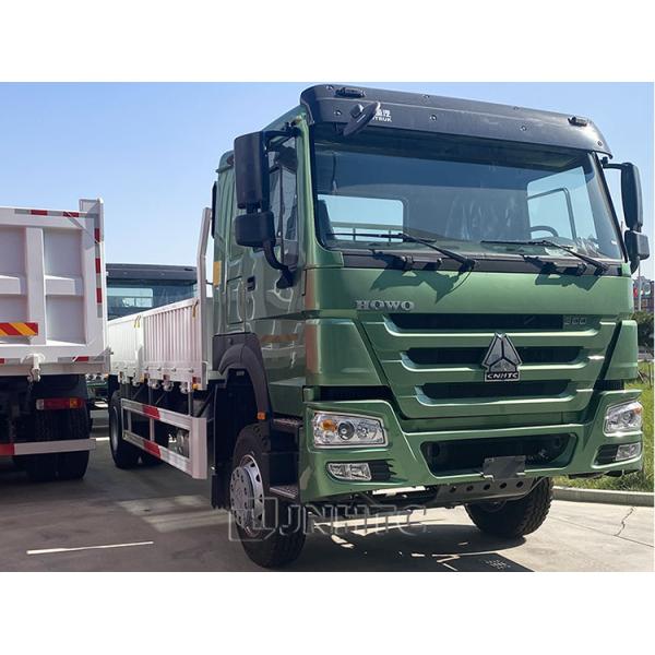 ODM HOWO Camion de chargement à clôtures 4X2 300HP Camion de chargement à 6 roues