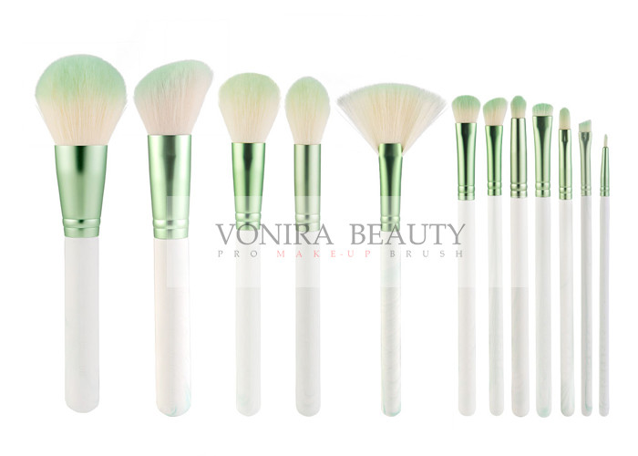 Макияж синтетического волокна Eco дружелюбный чистит 12pcs щеткой