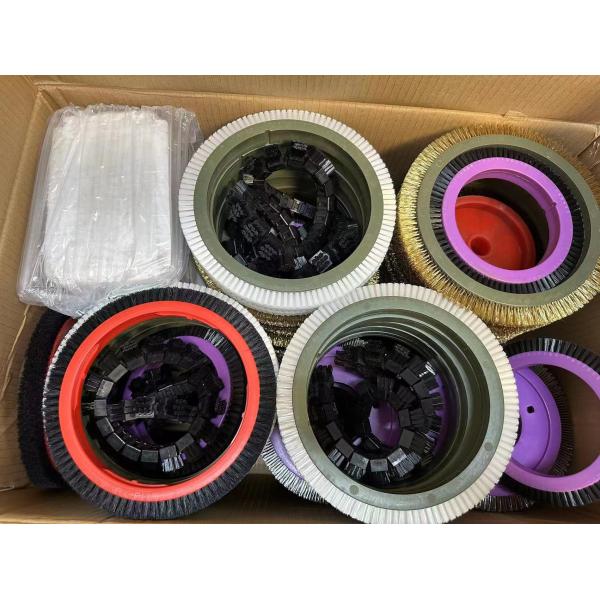 Parties de la machine à stenter de Monforts Couleur rouge Tissu brosse roue Corps en plastique Noir Cheveux de porc 26/22mm Dia interne