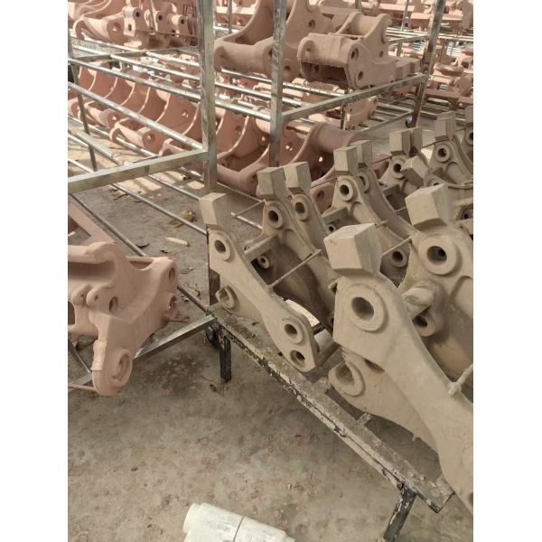 Strong and Tough, Boundless Quick Connection —— High-performance alloy steel construction machinery quick connector casting