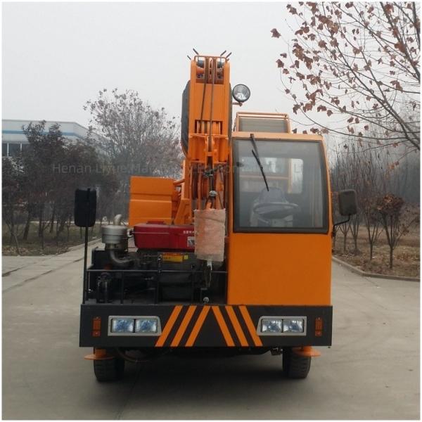 Custom Hydraulic 5 Sections Boom Truck Cranes 12 Ton With Homemade Chassis