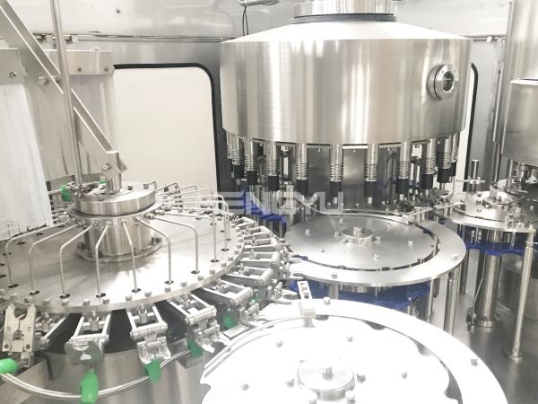 Prefect Price and Quality High Quantitative Factory Direct Sales High Precision Water Filling Machine