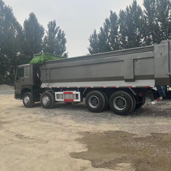 Used Dump Truck Howo 371hp Sinotruk Howo 8x4 Tipper 12 Wheeler