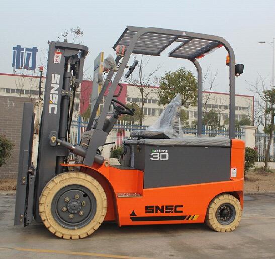 2.5 Ton Battery Powered Electric Forklift With Advanced AC Controller