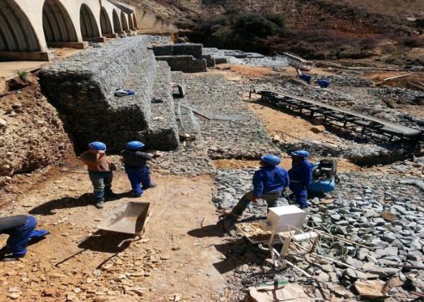 Astm A975 Standard Heavily  2m X 1m X 1m  River Bank Protection  Galvanized Gabion Mesh