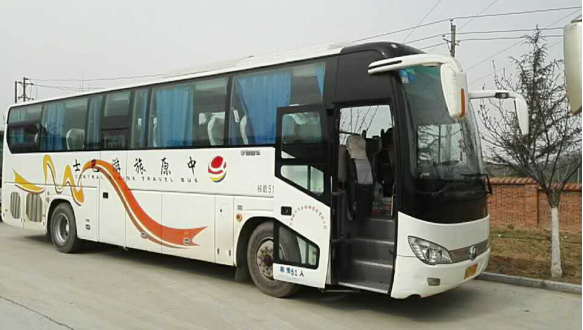 100000KM 51 Seats 2015 Euro IV Emission Air Bag AC Used YUTONG Luxury coach Bus