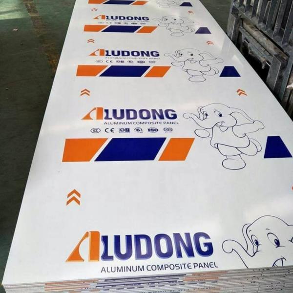 PE Aluminum Composite Panel For Contemporary Construction And Elegant Decoration