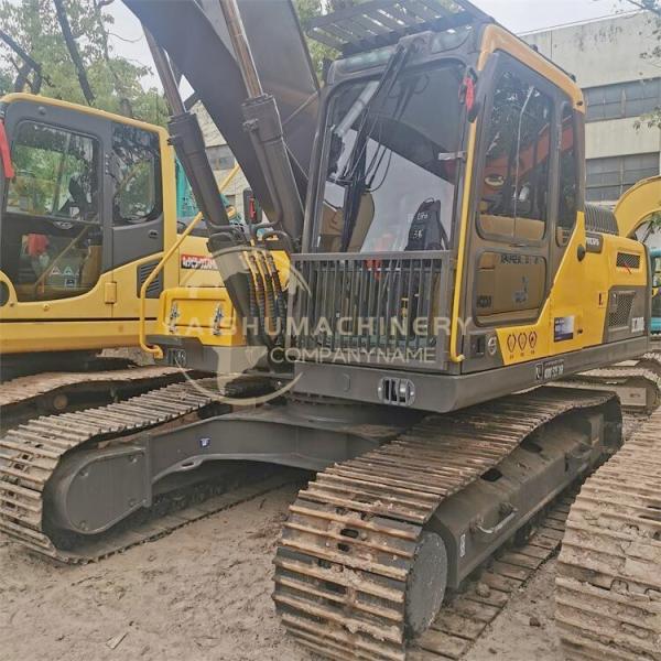 Volvo EC240D Excavator d'occasion modèle 2017 année avec pièces et coût inférieur Made in Sweden