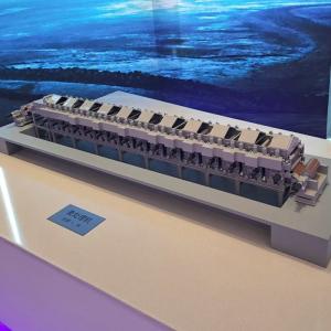 Máquina de tratamento de superfície com diâmetro de enrolamento máximo de 800 mm