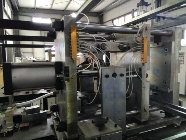 High Safety 4 Cavities Plastic Bottle Manufacturing Machine 1600BPH - 1800BPH