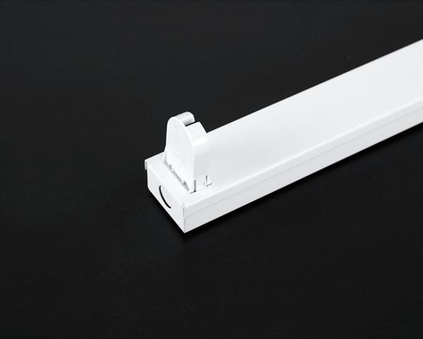 255 CRI 210 CRI LED Grid Lights 35 X 634 X 20mm T8 Tube