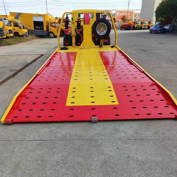 Le véhicule doit être équipé d'un système de traction de freinage de freinage de freinage.