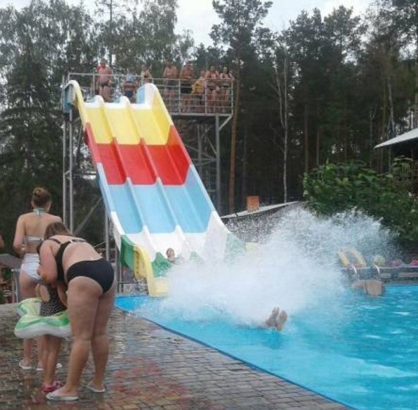 Скольжения стеклоткани воды оборудования парка Aqua красочные изготовленные на заказ множественные для коммерчески бассейна/дома