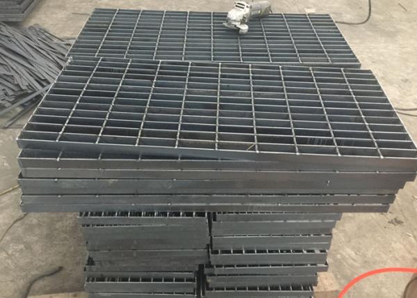 Grating de aço industrial soldado, aço suave que raspa a barra lisa do rolamento