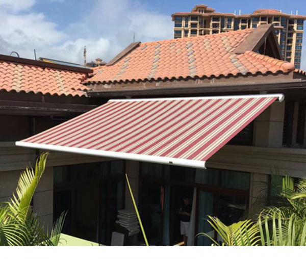 Toldo retractable al aire libre de la todo-tarjeta resistente un toldo comercial para los restaurantes