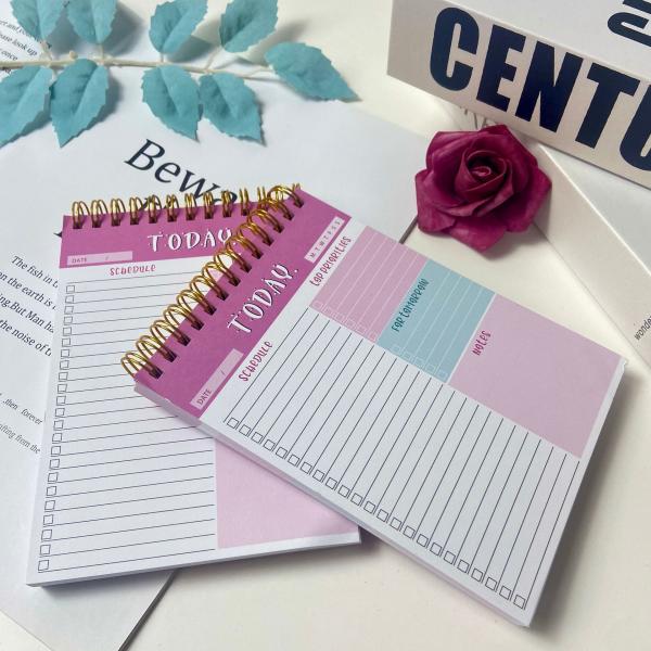 Améliorez votre entreprise avec un carnet en cuir personnalisé standard au design audacieux