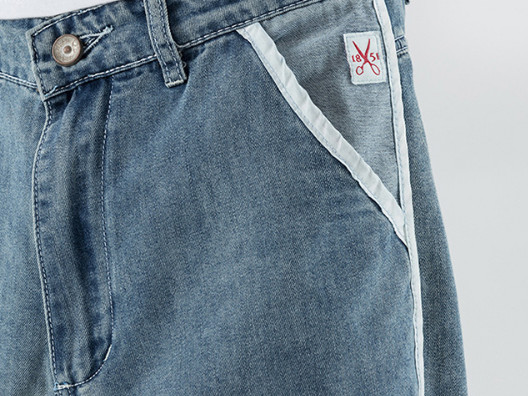 Small moq clothing manufacturers 11Z To 130Z Fabric Men Pants Light Blue Cropped Trousers With Pockets