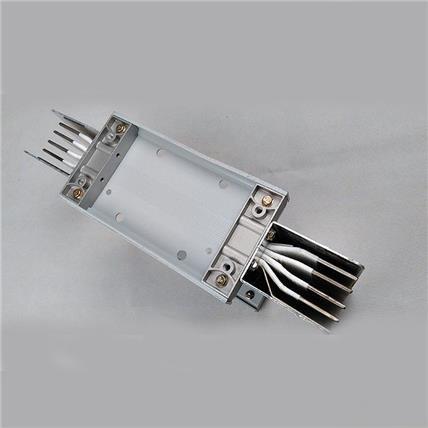ISO 9001 Electrical Busbar Trunking IP65 Busbar Distribution System For Power Distribution