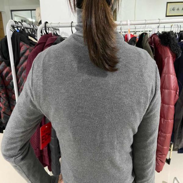 Ladies High Neck Pullover Keep Warm Fashion And Casual Cheap Price Clothes