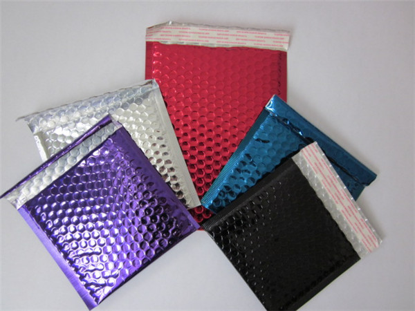 Aluminum foil packaging bag adhesive bubble envelopes